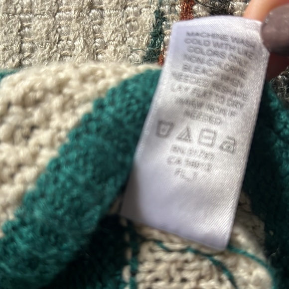 Maurice’s sweater - Picture 6 of 8